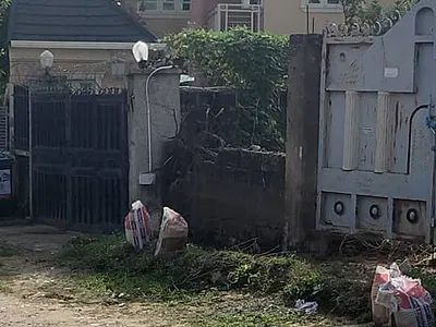 Distress 4 Bedroom Detached Duplex and BQ — Apo Resettlement, Apo, Abuja