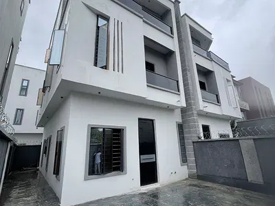 4 Bedroom Semi-Detached Duplex — Lekki Phase 1, Lekki, Lagos
