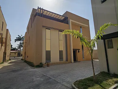 6 Bedroom Detached Duplex — Minister Hill Axis, Maitama District, Abuja
