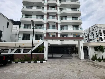 2 Bedroom Apartment with Swimming Pool and Elevator — Lekki Phase 1, Lekki, Lagos