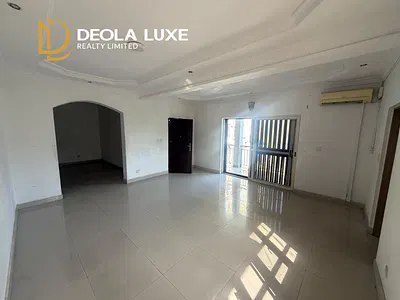 A Well-Maintained 3-Bedroom Serviced Apartment with BQ — Parkview, Ikoyi, Lagos