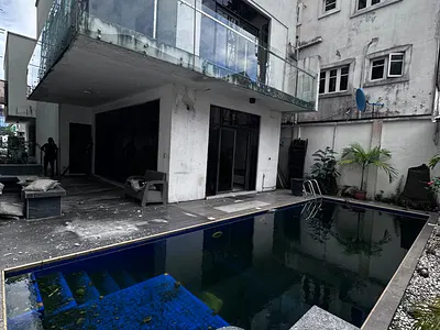 5 Bedroom Detached House — Lekki, Lagos