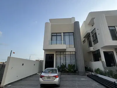 Fully Furnished 5 Bedroom Luxury House with 1 BQ — Lekki Phase 1, Lekki, Lagos