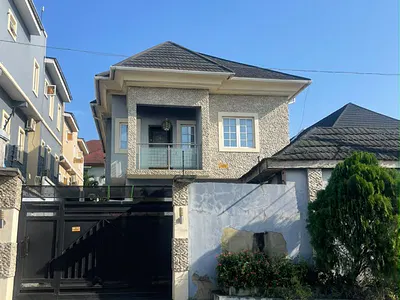 Spaciously Built 5 Bedroom Detached Duplex — Magodo Phase 2, Magodo, Lagos