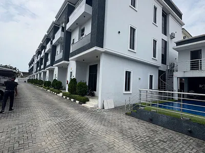 4 Bedroom Terraced Duplex with Pool & Gym — Victoria Island (VI), Lagos