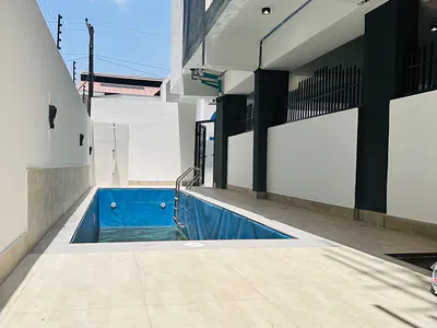 Spacious 2 Bedroom Apartment with Pool, Gym & Elevator — Ikate, Lekki, Lagos