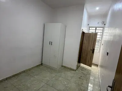 Portable Room, Upstairs in a Shared Apartment — Royal Pine Estate Orchid Road Eleganza Bustop Lekki Lagos, Lekki, Lagos