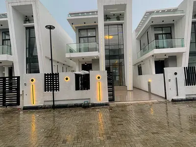Alluringly Finished Contemporary 5 Bedroom Fully Detached Duplex — Lekki, Lagos