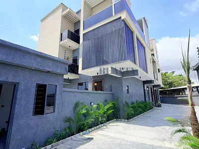 Exquisitely Built 4 Bedroom Terrace Duplex in a Prime Location — Surulere, Lagos