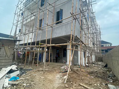 2 Bedroom Flat / Apartment — Off Nnobi Street, Surulere, Lagos