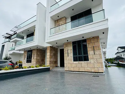 5-Bedroom Semi-Detached Home with Swimming Pool — Lekki, Lagos