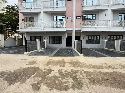 4 Bedrooms Gated Terraced Duplex and a BQ — Guzape District, Abuja