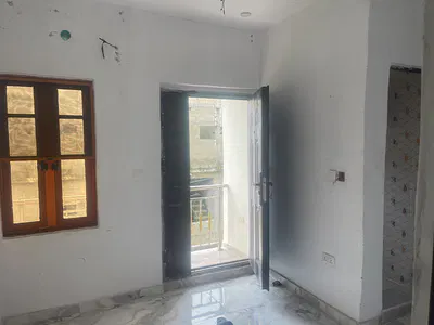 Clean and Spacious Miniflat (Upstairs) 2 Toilets — Ajah, Lagos