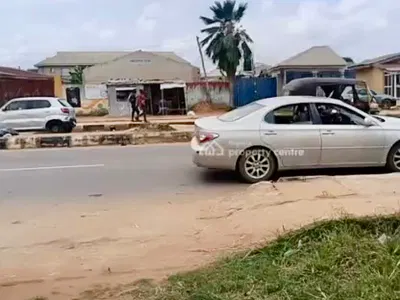 Super Located 6 Plots of La D in a Major Busy Road — Ifako-Ijaiye, Lagos
