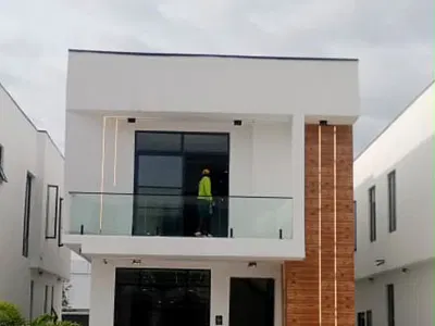 4 Bedroom Detached Duplex — Lekki, Lagos