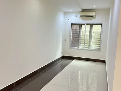 2 Bedroom Flat (Upstairs) — Lekki, Lagos