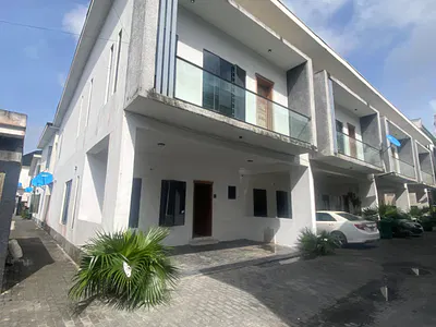 Serviced, 4 Bedroom Terraced Duplex — Lekki, Lagos