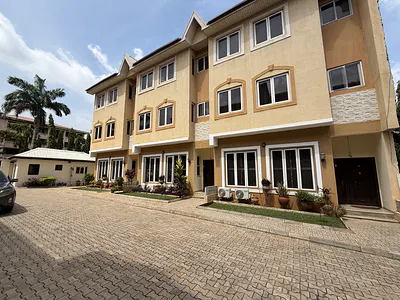 Fully Furnished 4 Bedroom Duplex in a Prime Location — Wuse 2, Abuja