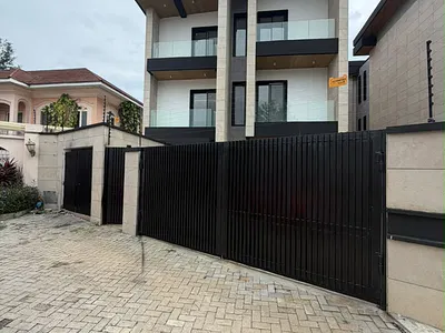 Exquisite 5 Bedroom Detached Duplex with Pool BQ — Ikoyi, Lagos
