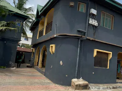 3 Bedroom Flat + 6 Units Flats — Off Agric Road, Igando, Alimosho, Lagos