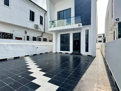 5 Bedroom Detached Duplex with Swimming Pool & BQ — Lekki, Lagos