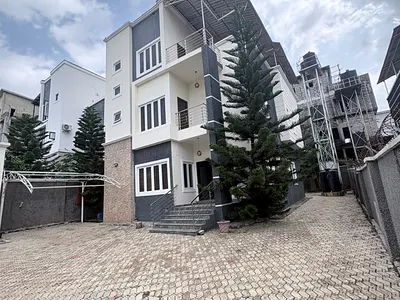 4 Bedroom Semi-Detached Duplex — Guzape District, Abuja