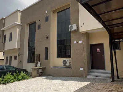 Luxury 5 Bedroom Semidetached Duplex with BQ & Family Lounge — Mabushi, Abuja