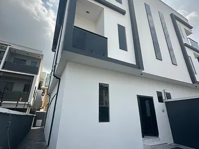 4 Bedroom Semi Detached House — Magodo, Lagos
