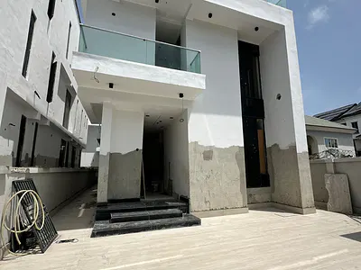 5 Bedroom Luxury House — Lekki, Lagos