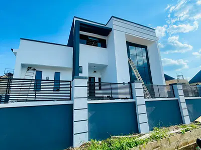 Newly Built 4 Bedroom Bungalow with a Pent House — Centenary City Estate, Enugu, Enugu