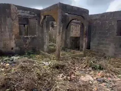 3 Bedroom Bungalow with Shop Reach Roofing Level — Abestos Area Ogun State, Ado-Odo/Ota, Ogun