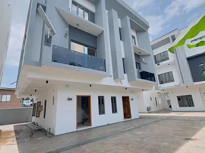 4 Bedroom Semi-Detached Duplex — Surulere, Lagos