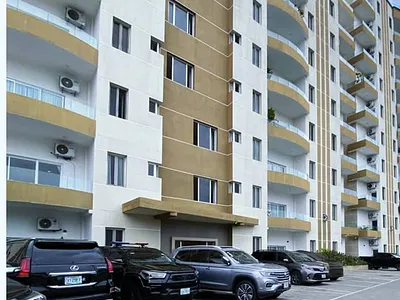 3 Bedroom Fully Furnished and Serviced with BQ — Victoria Island (VI), Lagos
