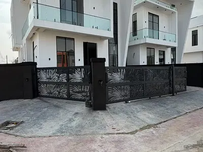 Luxury 4 Bedroom Fully Detached Duplex with a Room BQ, Swimming Pool — Lekki, Lagos