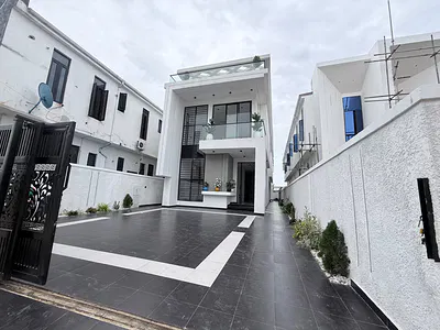 5 Bedroom Fully Detached Duplex — Lekki, Lagos