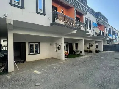 4 Bedroom Terrace Detached Duplex — Lekki, Lagos