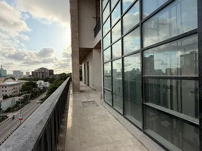 Luxury High Rise 5 Bedroom Maisonette +2 Bed Service Quarters — Ikoyi, Lagos