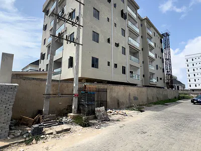 Well Finished 3 Bedroom Apartment — Lekki, Lagos