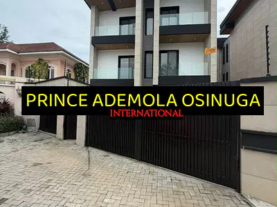 Newly Built 5 Bedroom Fully Detached House, BQ, Pool, Etc — Ikoyi, Lagos