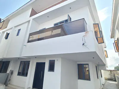 Shared Apartments with Kitchen — Lekki, Lagos