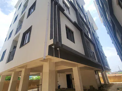 3 Bedroom Flat with Electric Fence — Olaleye New Town Estate, Iponri, Surulere, Lagos