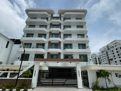 3 Bedroom Apartment with Pool and Gym — Lekki, Lagos