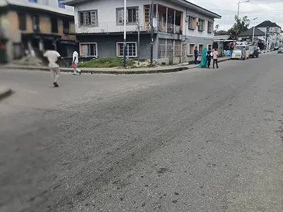 3 Bedroom Flat on 2 Floors (1 Up & 1 Down) — Dline, Port Harcourt, Rivers