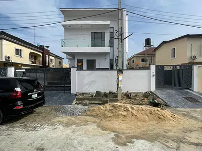 Perfectly Finished 4 Bedroom Detached Duplex with Swimming Pool — Ajah, Lagos