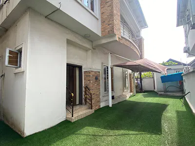 Sharp Luxury 4 Bedroom Fully Detached Duplex with BQ (Self Compound) — Lekki, Lagos