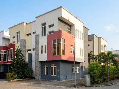 4 Bedroom Terrace House with Study and BQ — Lekki, Lagos