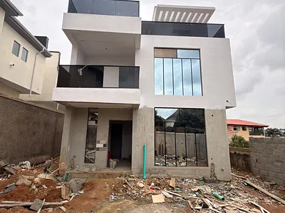 5 Bedroom Detached Duplex with BQ — Ikeja, Lagos