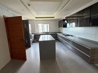 4 Bedroom Penthouse Apartment — Ikoyi, Lagos