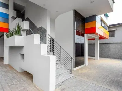 An Open Plan Office Space of 1,570 SQM on 6 Floors in a Strategic Ar — Marculey Way, Alagomeji, Yaba, Lagos