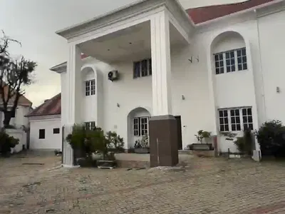 6 Bedroom Fully Detached Duplex with BQ — Maitama District, Abuja